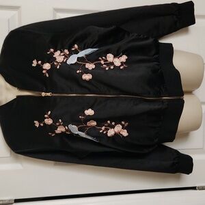 Embroidered Jacket With Pockets!